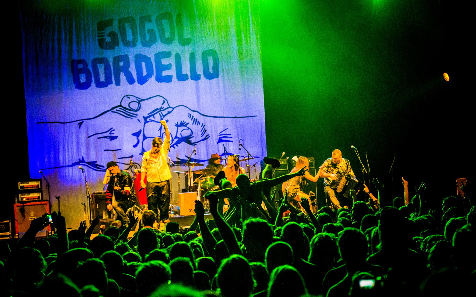 Gogol Bordello [22]