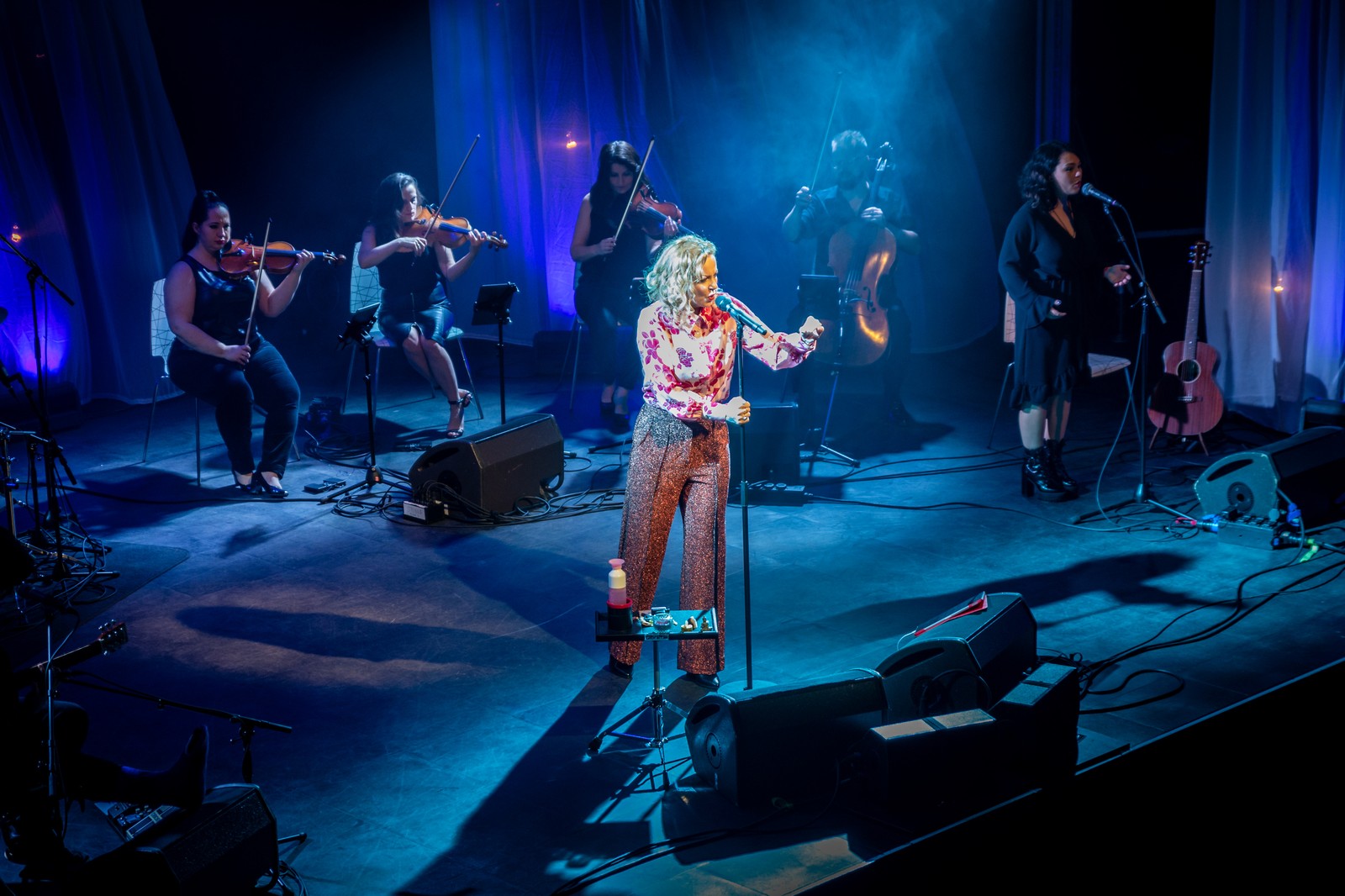 Anneke van Giersbergen