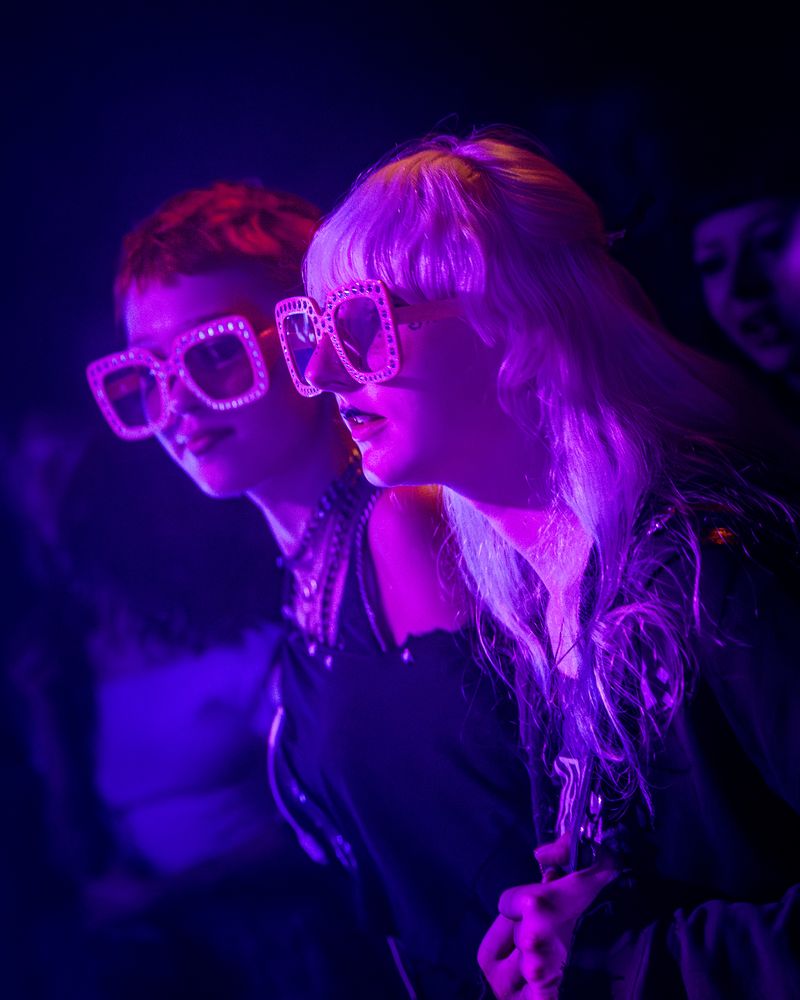 Girls to the Front